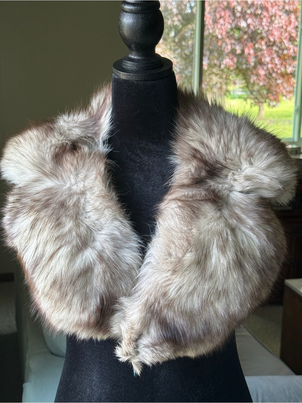 Vintage Fur Collar Stole in Soft Taupe and Cream